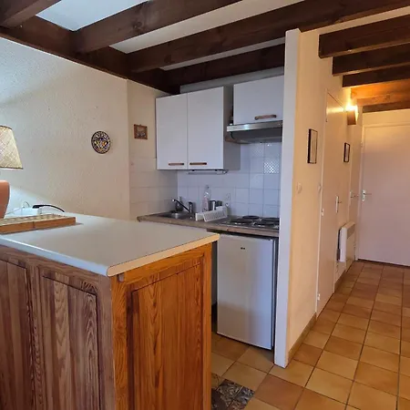 Apartment Ocean View And Pool Near The *