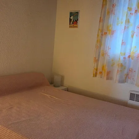 Ocean View And Pool Near The Apartment *